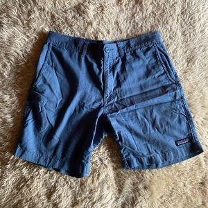 Patagonia men’s light blue organic cotton shorts size 30